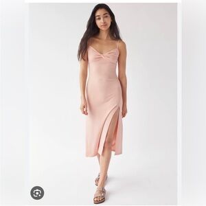 Wilfred Meridian Twist-front bodycon ribbed midi dress in petal pink - M
